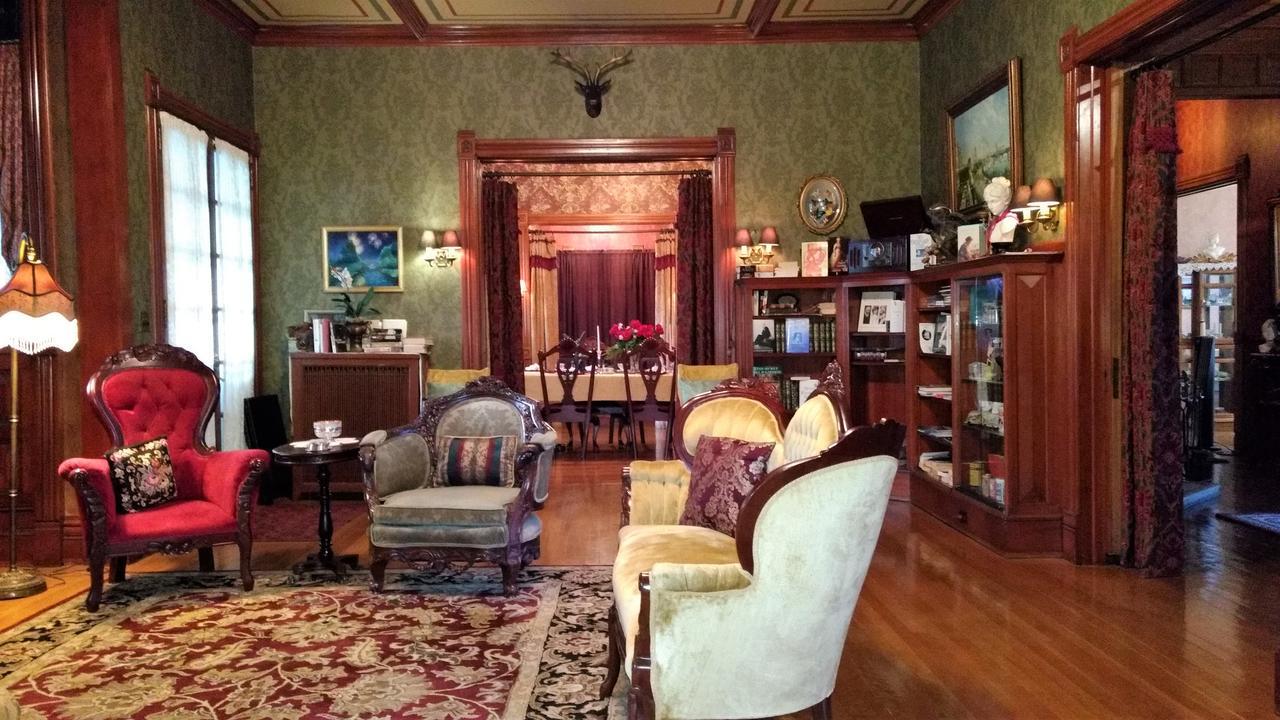 Alexander Mansion Bed & Breakfast Winona Εξωτερικό φωτογραφία