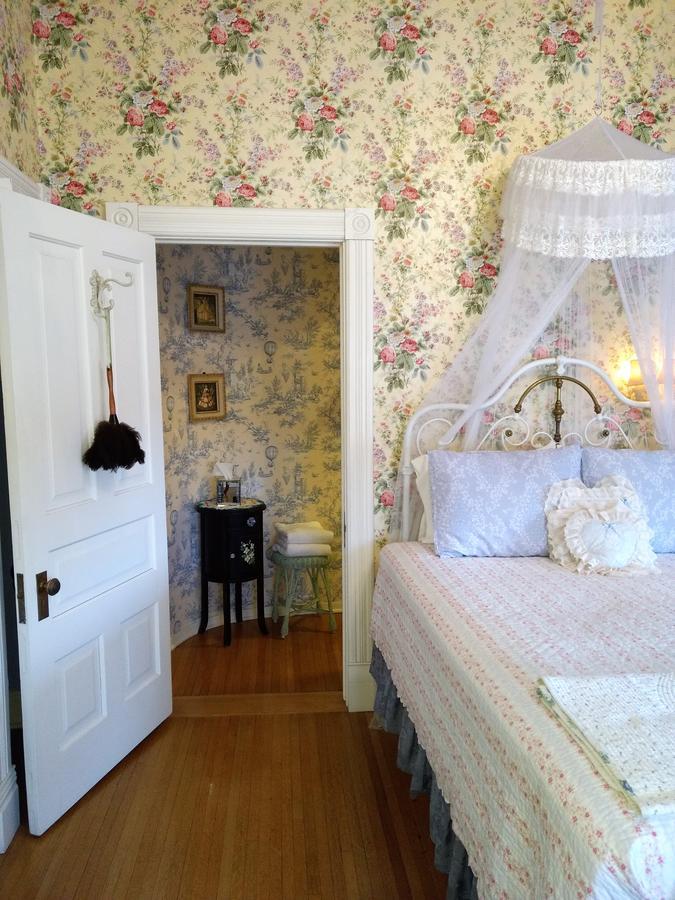 Alexander Mansion Bed & Breakfast Winona Εξωτερικό φωτογραφία