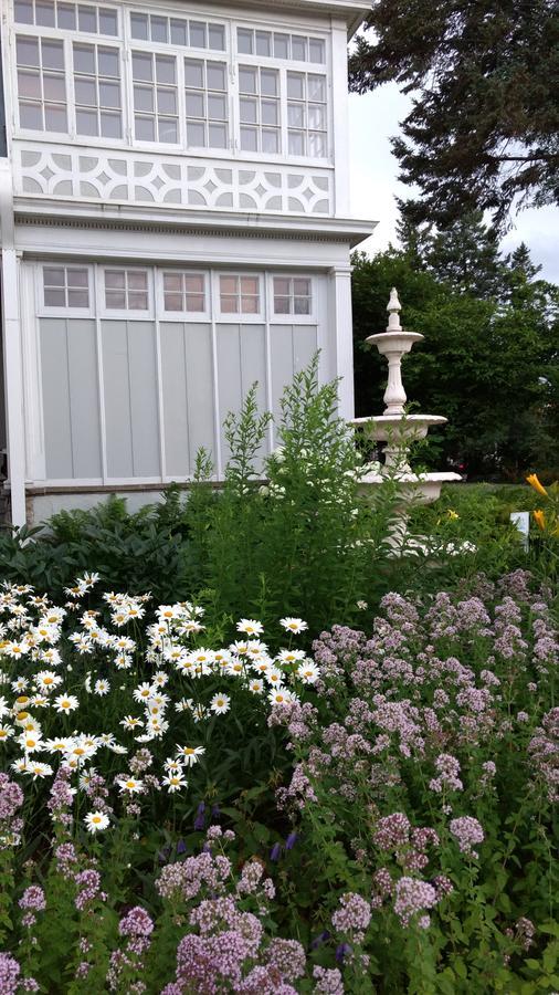 Alexander Mansion Bed & Breakfast Winona Εξωτερικό φωτογραφία