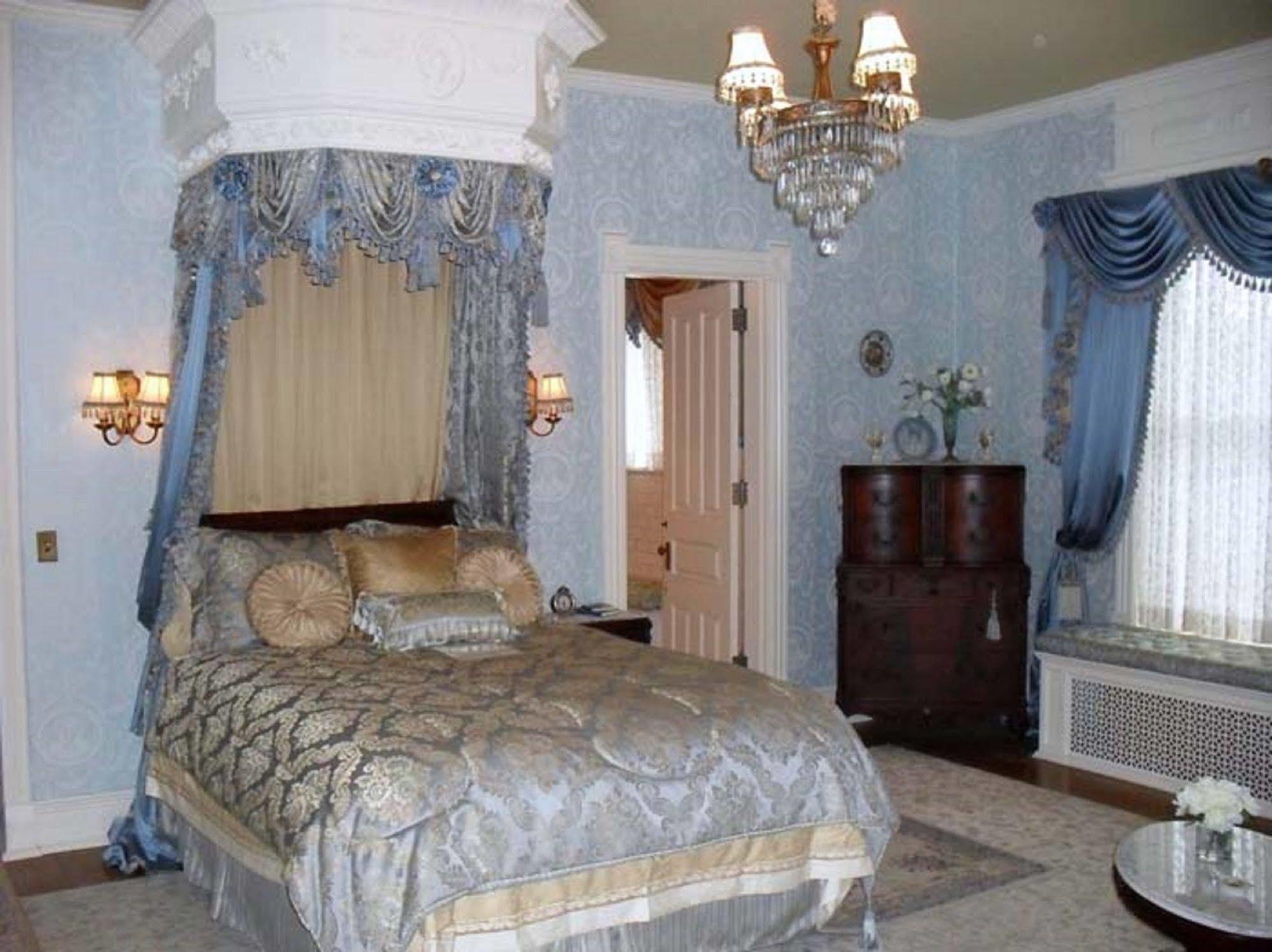 Alexander Mansion Bed & Breakfast Winona Εξωτερικό φωτογραφία