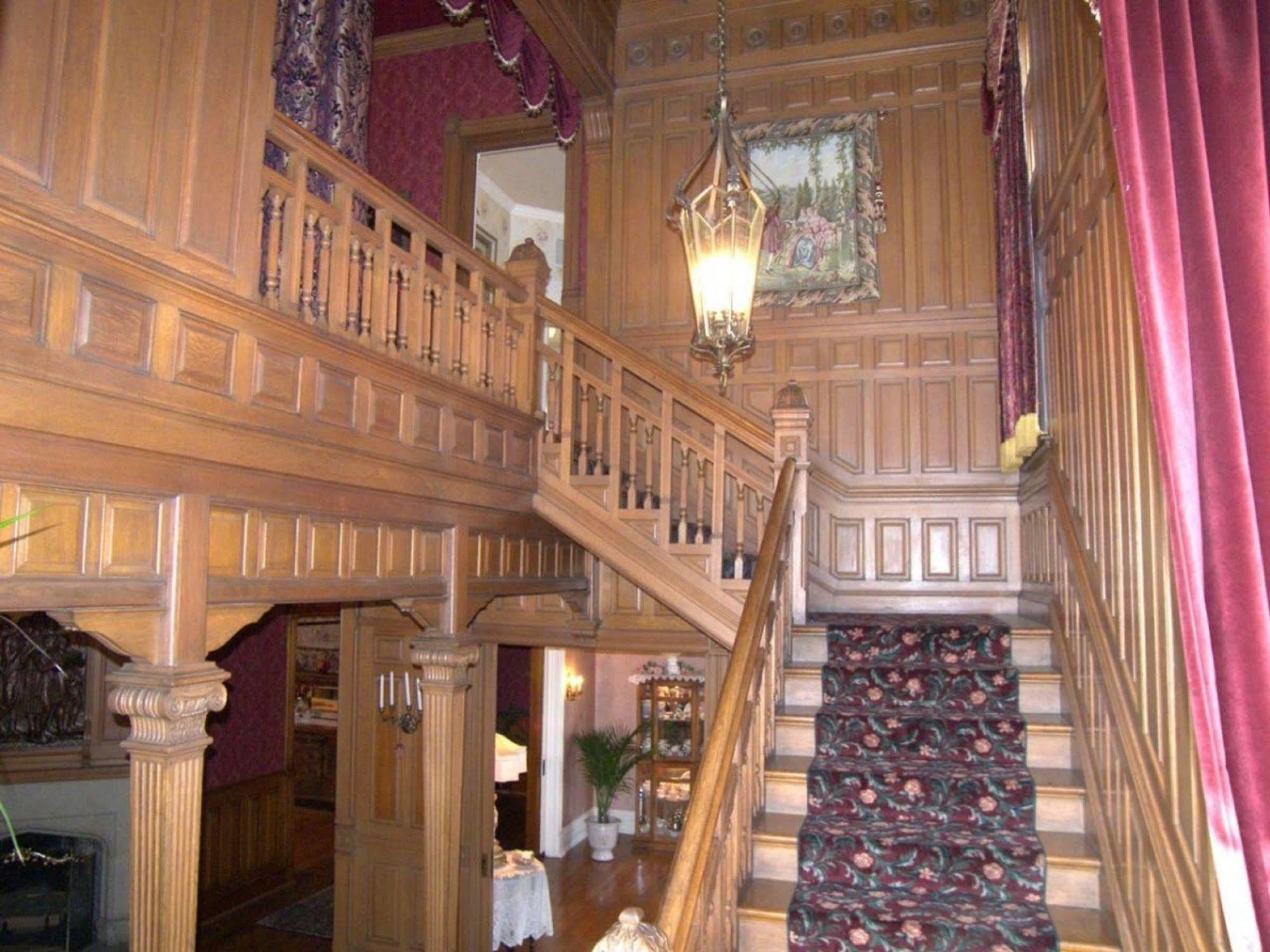 Alexander Mansion Bed & Breakfast Winona Εξωτερικό φωτογραφία