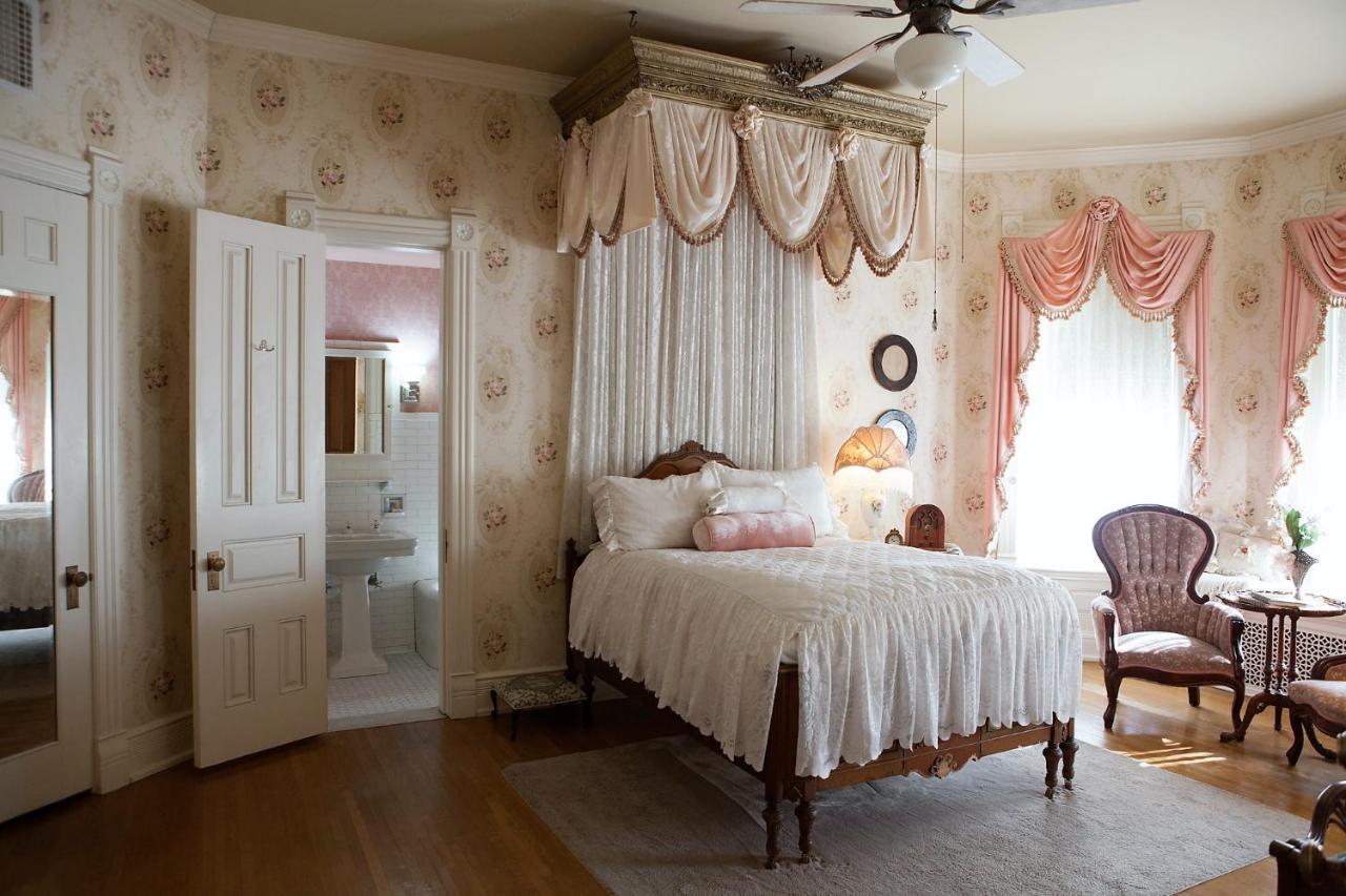 Alexander Mansion Bed & Breakfast Winona Εξωτερικό φωτογραφία